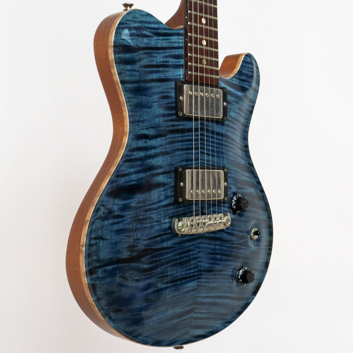Nik Huber USED Dolphin II in Atlantic Blue