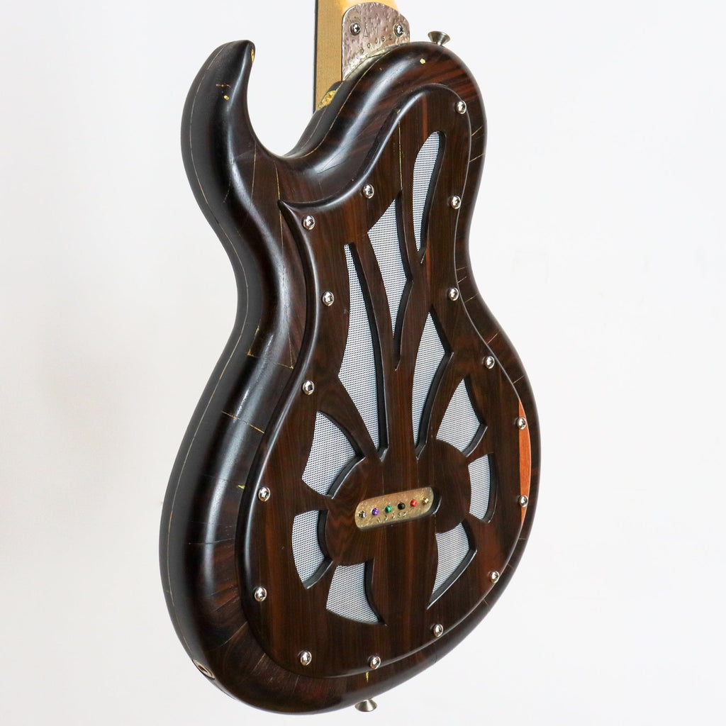 AM Guitars #00052 Ebony/Silver w/hardshell case