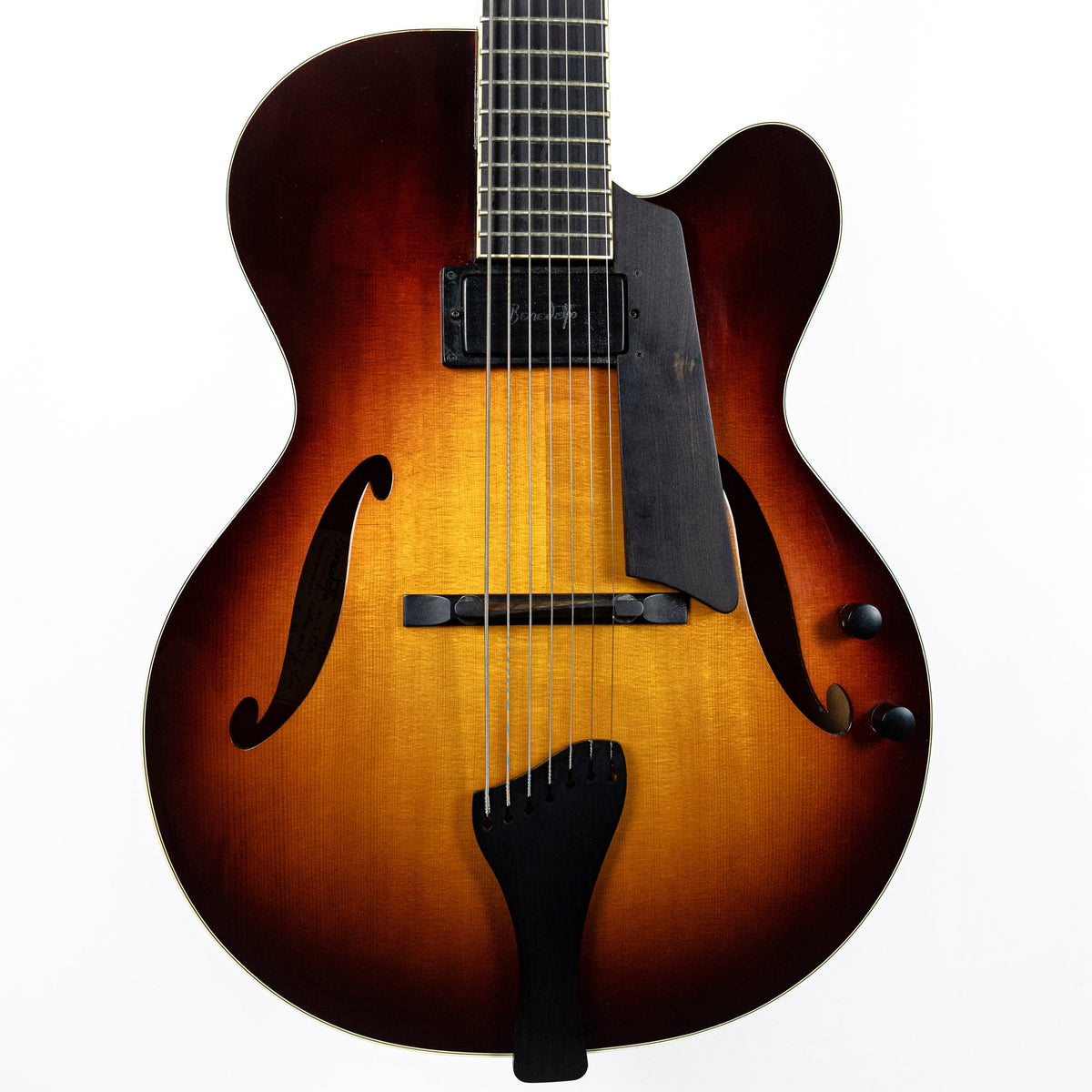 Benedetto Bravo 7-String "Bucky Pizzarelli" Archtop Sunburst